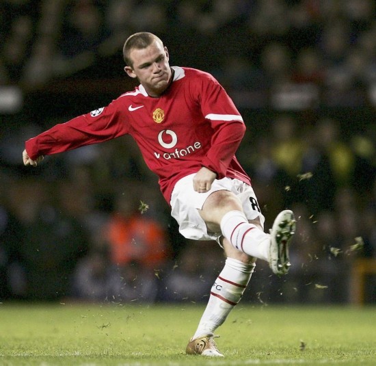 球场战斗 球场战斗